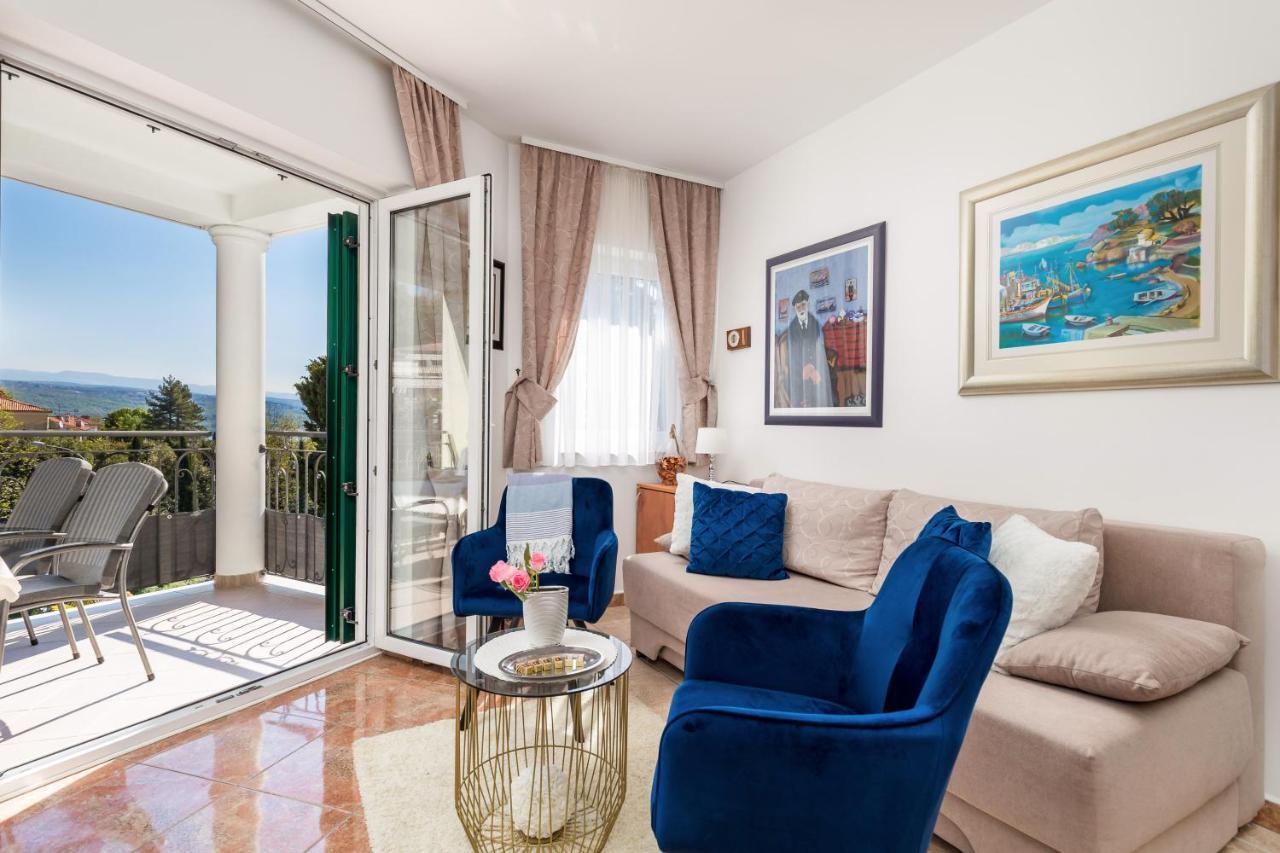 Light Summer Apartment With A Swimming Pool Opatija Exteriér fotografie